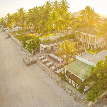 Green Gallery Beach Boutique Hotel Hua Hin Exterior photo