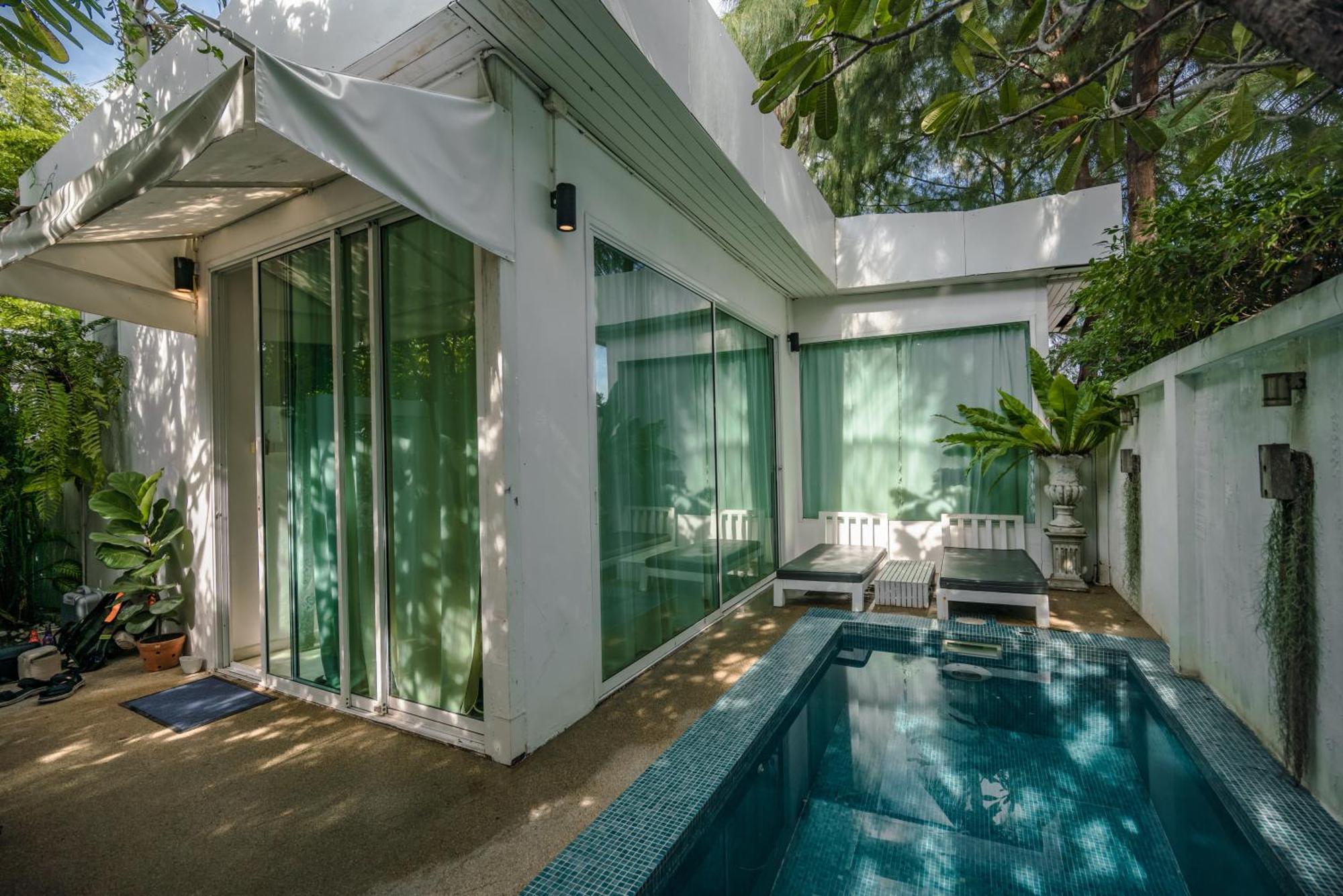 Green Gallery Beach Boutique Hotel Hua Hin Exterior photo